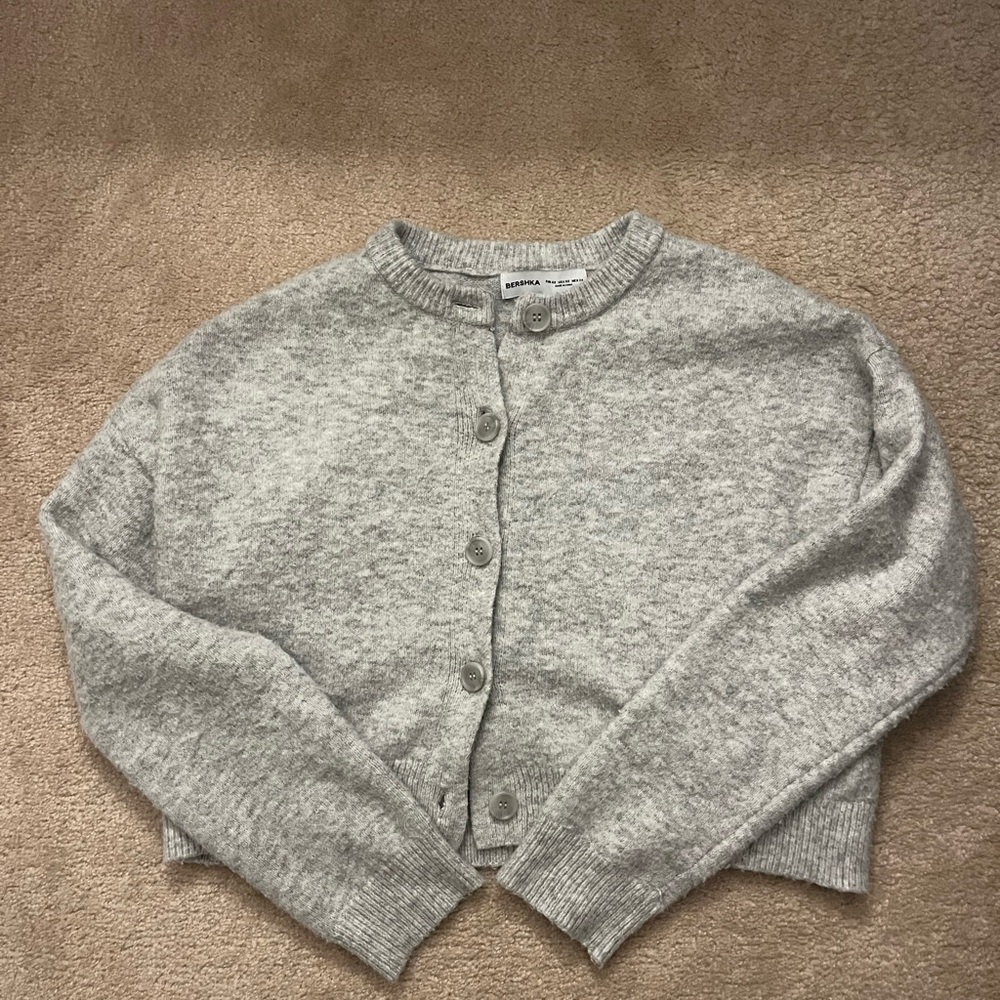 Bershka Gray Crewneck Button-Up Women's Sweater